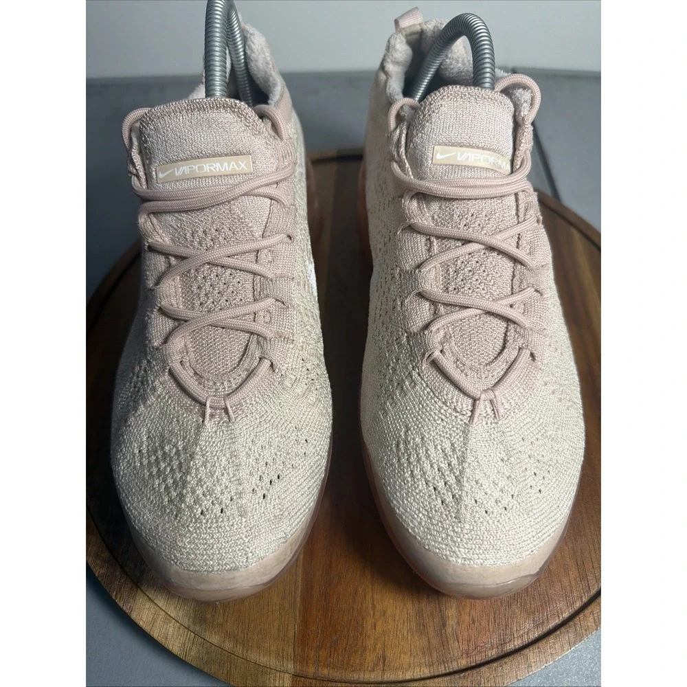 Nike Air Vapormax Flyknit 3 Women Oatmeal Pink Sneaker AJ6910-100 Size 10.5
